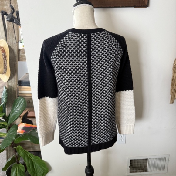 DUFFY Women's Black & Ivory Contrasting Arms Soft Wool Blend Sweater Sz S - Picture 3 of 6